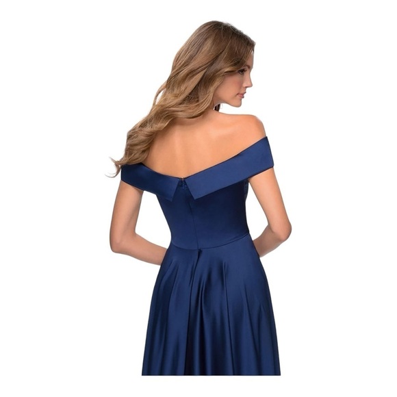 La Femme off-the-shoulder fit-and-flare dress in Navy NWT - Picture 6 of 8